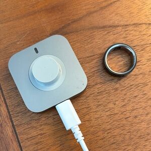 Oura ring gen 4 size 10 black